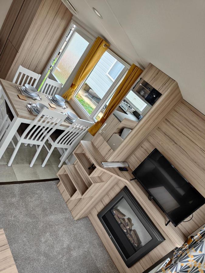 F14 Static Caravan, Fairway Holiday Park Sandown Exterior foto