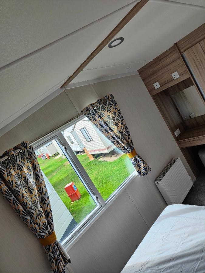 F14 Static Caravan, Fairway Holiday Park Sandown Exterior foto